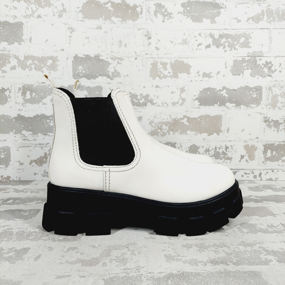 NEW Circus By Sam Edelman Darielle Leather Chunky Y2K Ankle Boots K136